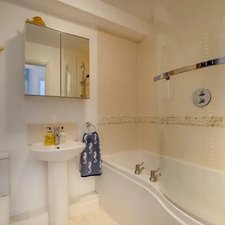 The Seahorse 1 Bedroomed Dog Friendly *